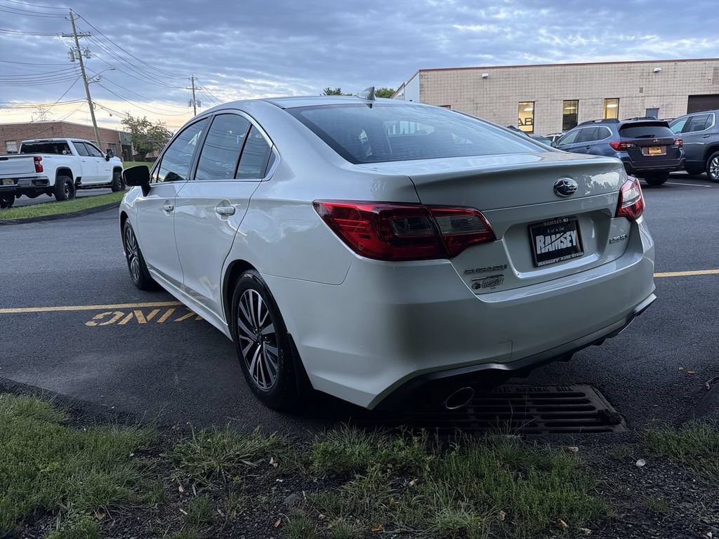 Used 2019 Subaru Legacy 2.5i Premium AWD/4WD image 6