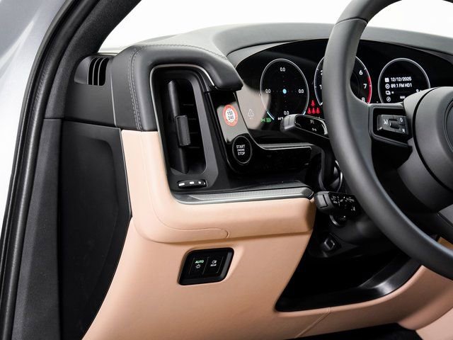 New 2026 Porsche Cayenne E-Hybrid Coupe image 10
