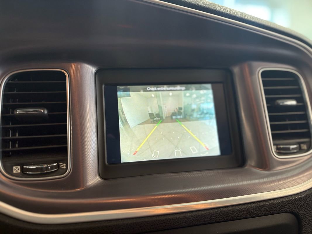 Used 2019 Dodge Charger SXT RWD image 30