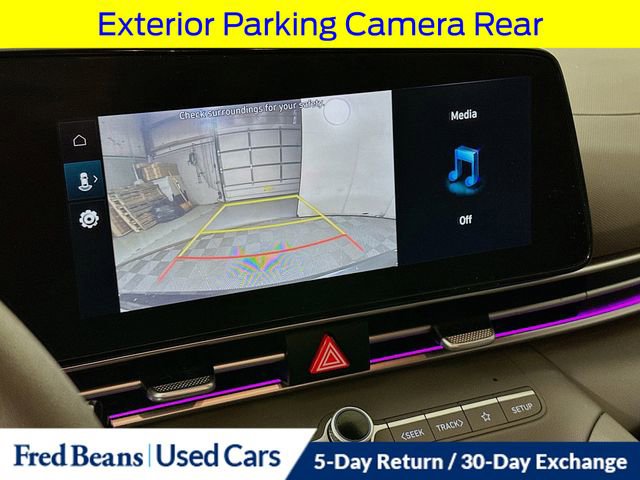 Used 2024 Hyundai Elantra SEL image 18