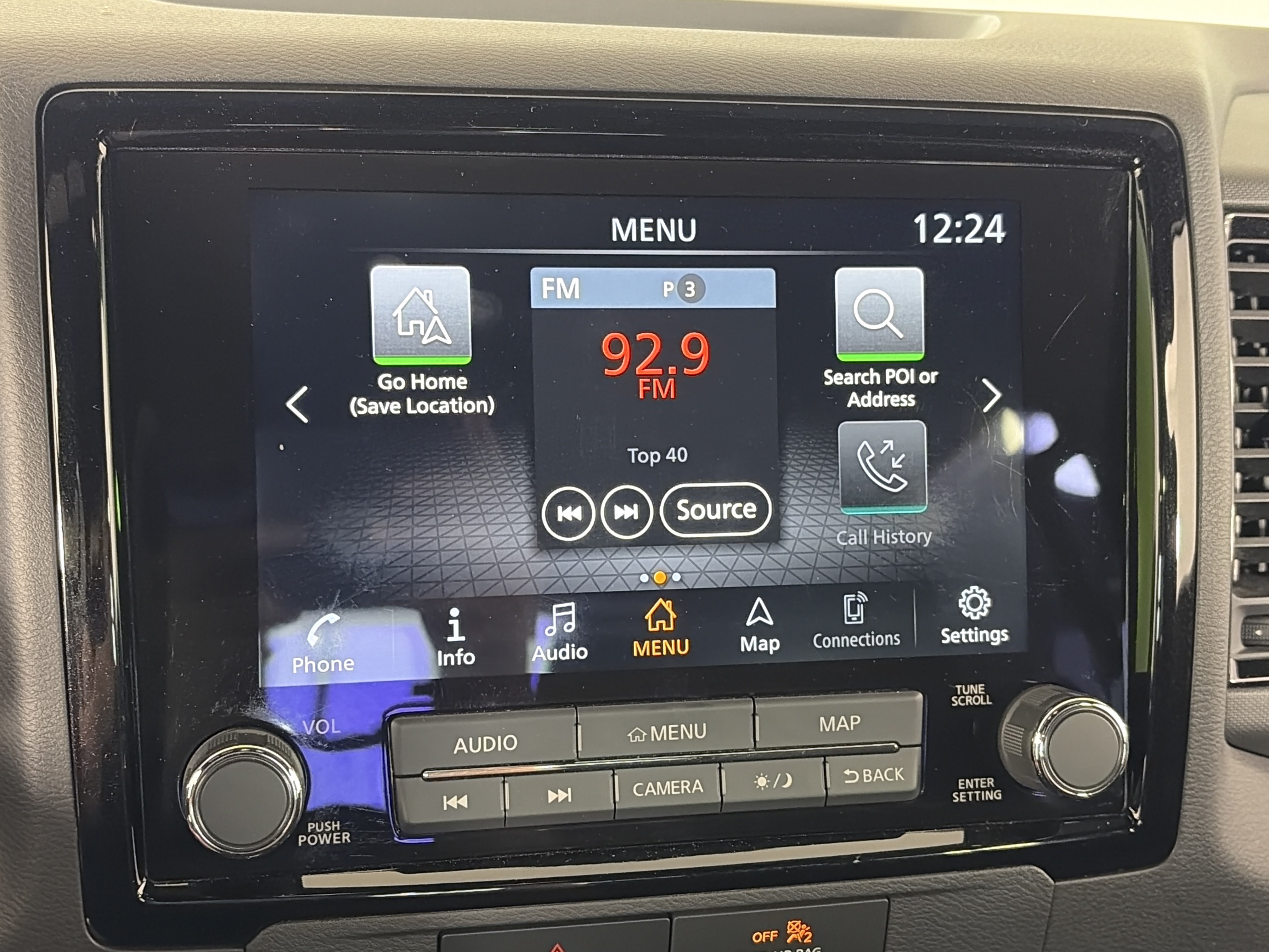 Certified 2023 Nissan Frontier PRO-4X w/ Tow Package AWD/4WD image 18
