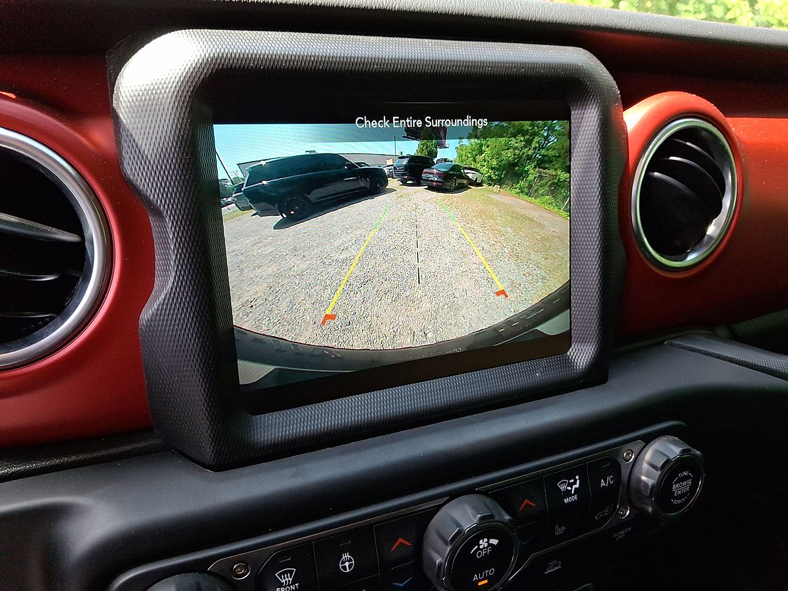 Used 2022 Jeep Wrangler Unlimited Rubicon w/ LED Lighting Group AWD/4WD image 21