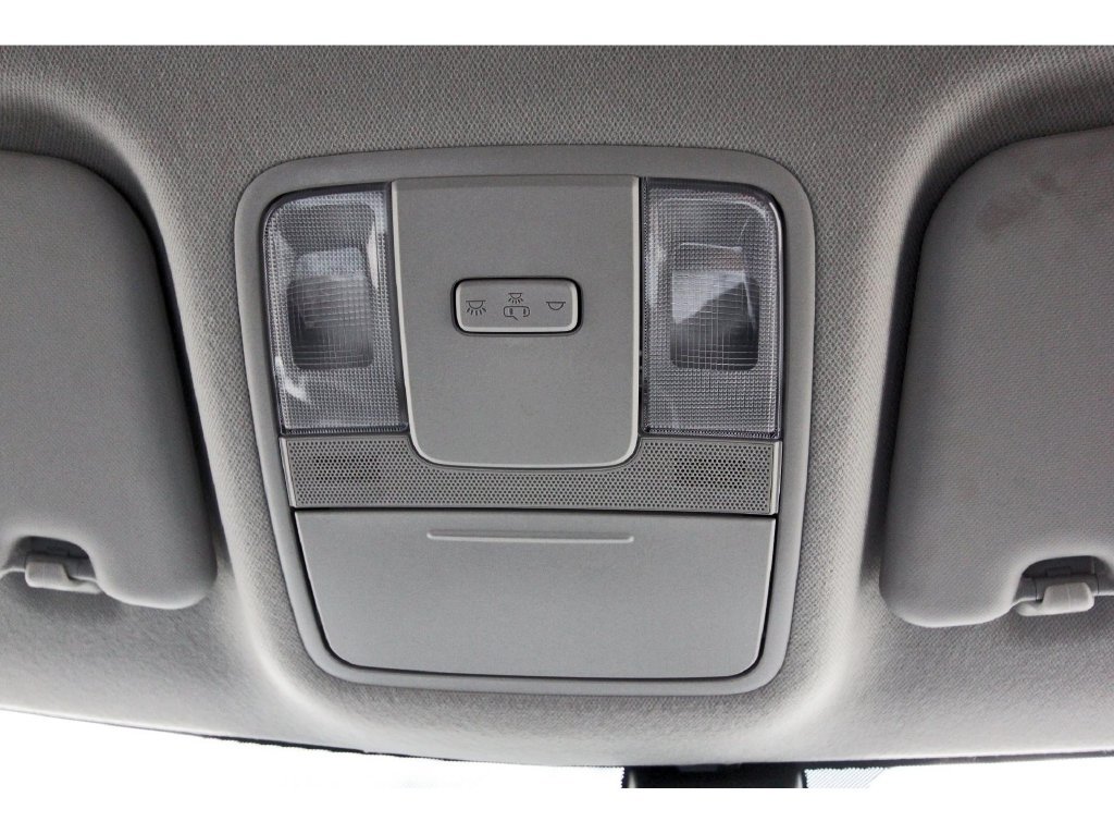 Used 2025 Kia Soul LX w/ LX Technology Package FWD image 24