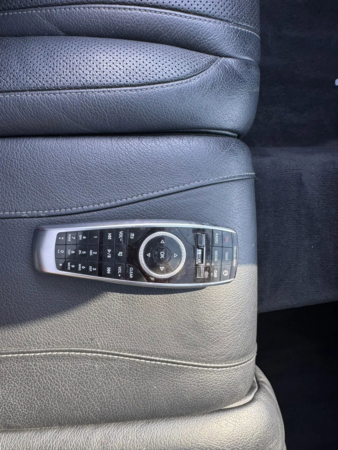 Used 2014 Mercedes-Benz S 550 Sedan image 30