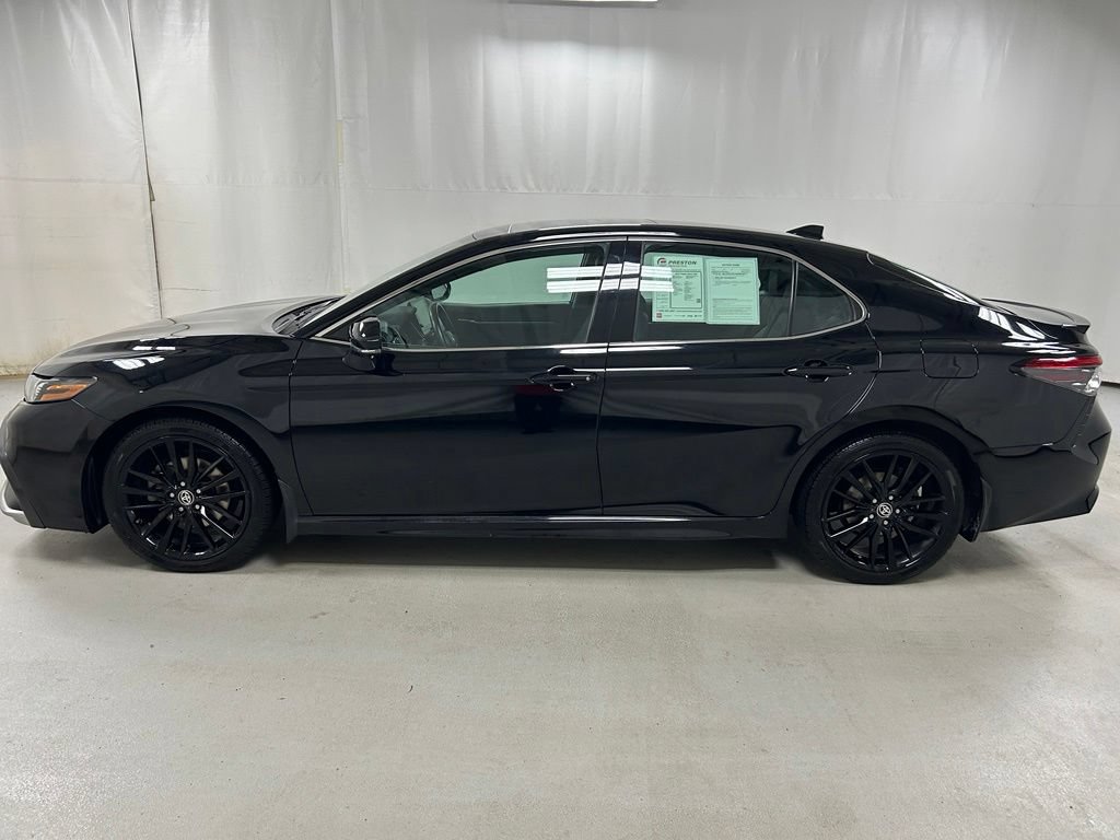 Certified 2022 Toyota Camry XSE w/ Navigation Package FWD image 8