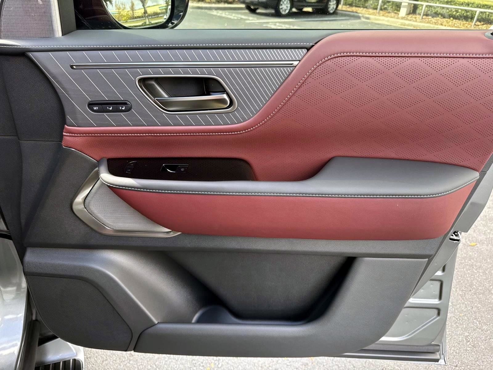 New 2026 INFINITI QX80 Autograph image 12