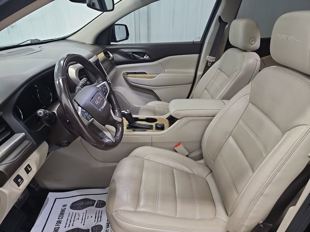 Used 2018 GMC Acadia Denali w/ Technology Package AWD/4WD image 9