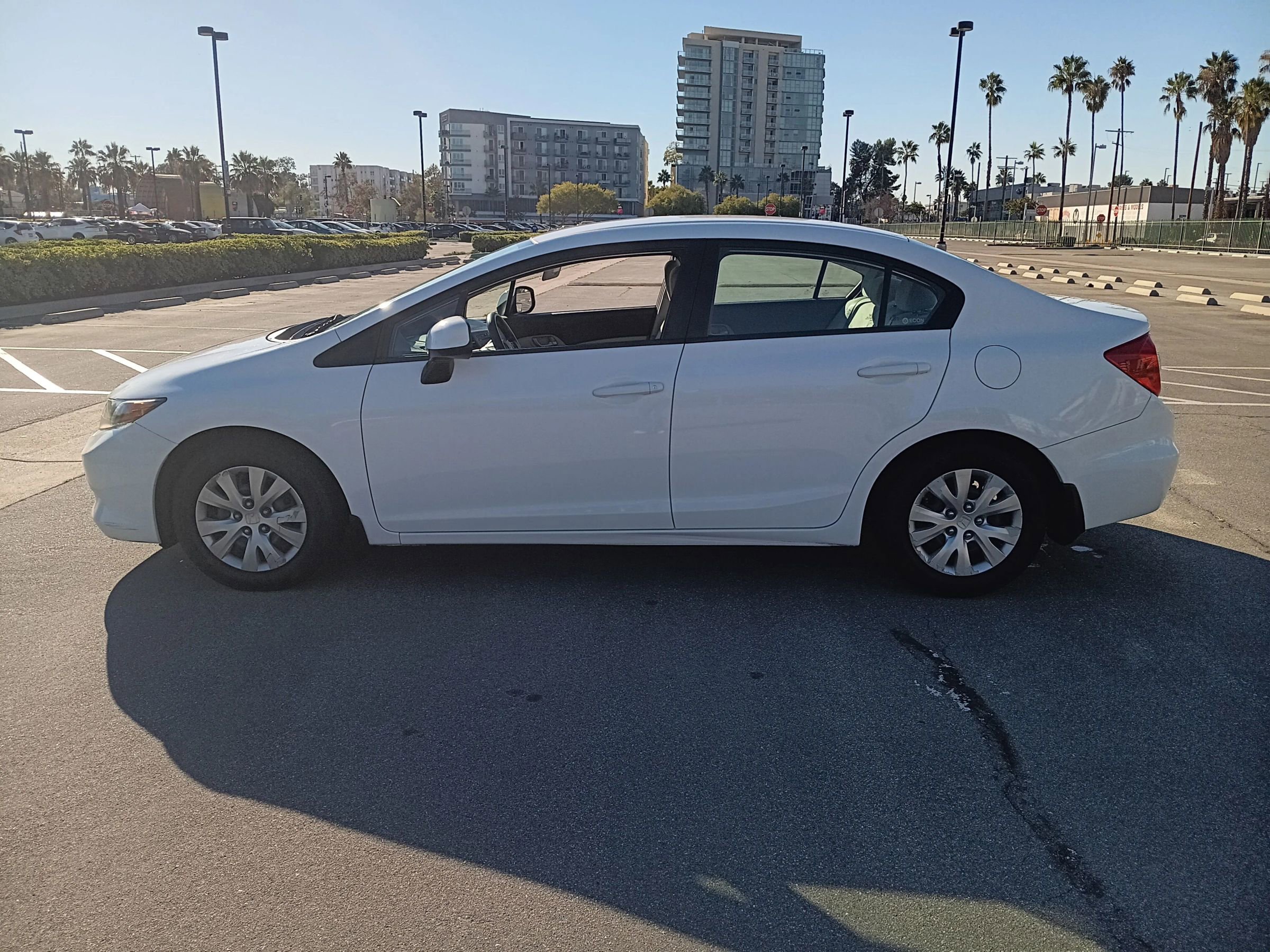 Used 2012 Honda Civic LX image 5