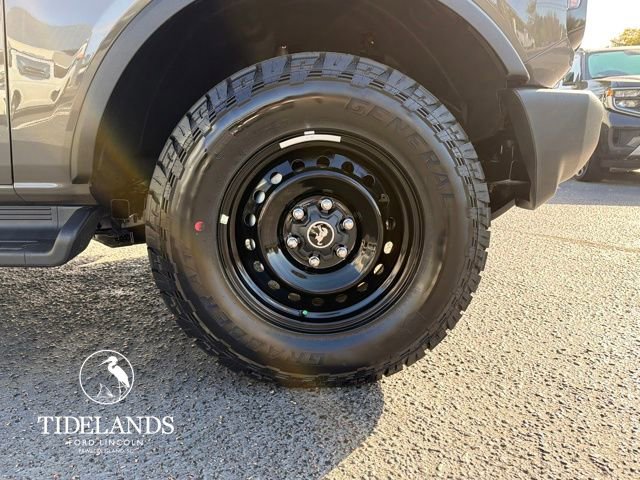 New 2026 Ford Bronco Outer Banks image 32