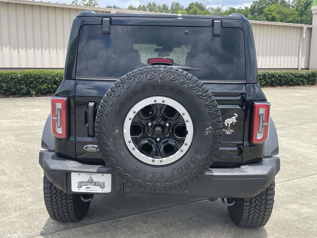 New 2025 Ford Bronco Badlands w/ Sasquatch Package AWD/4WD image 4