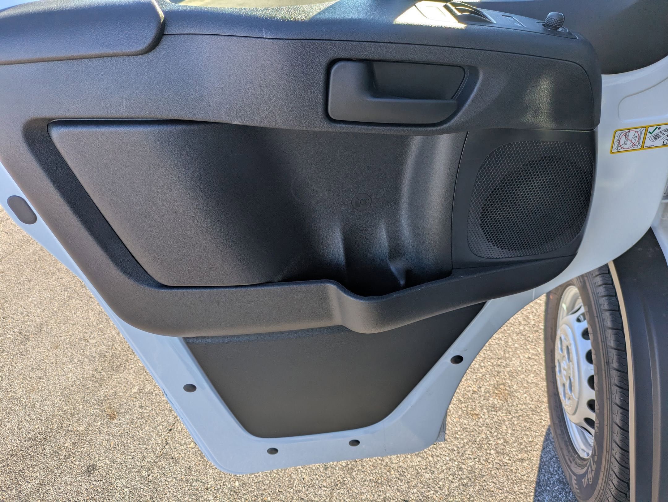 New 2026 RAM ProMaster 1500 w/ Convenience Group FWD image 10