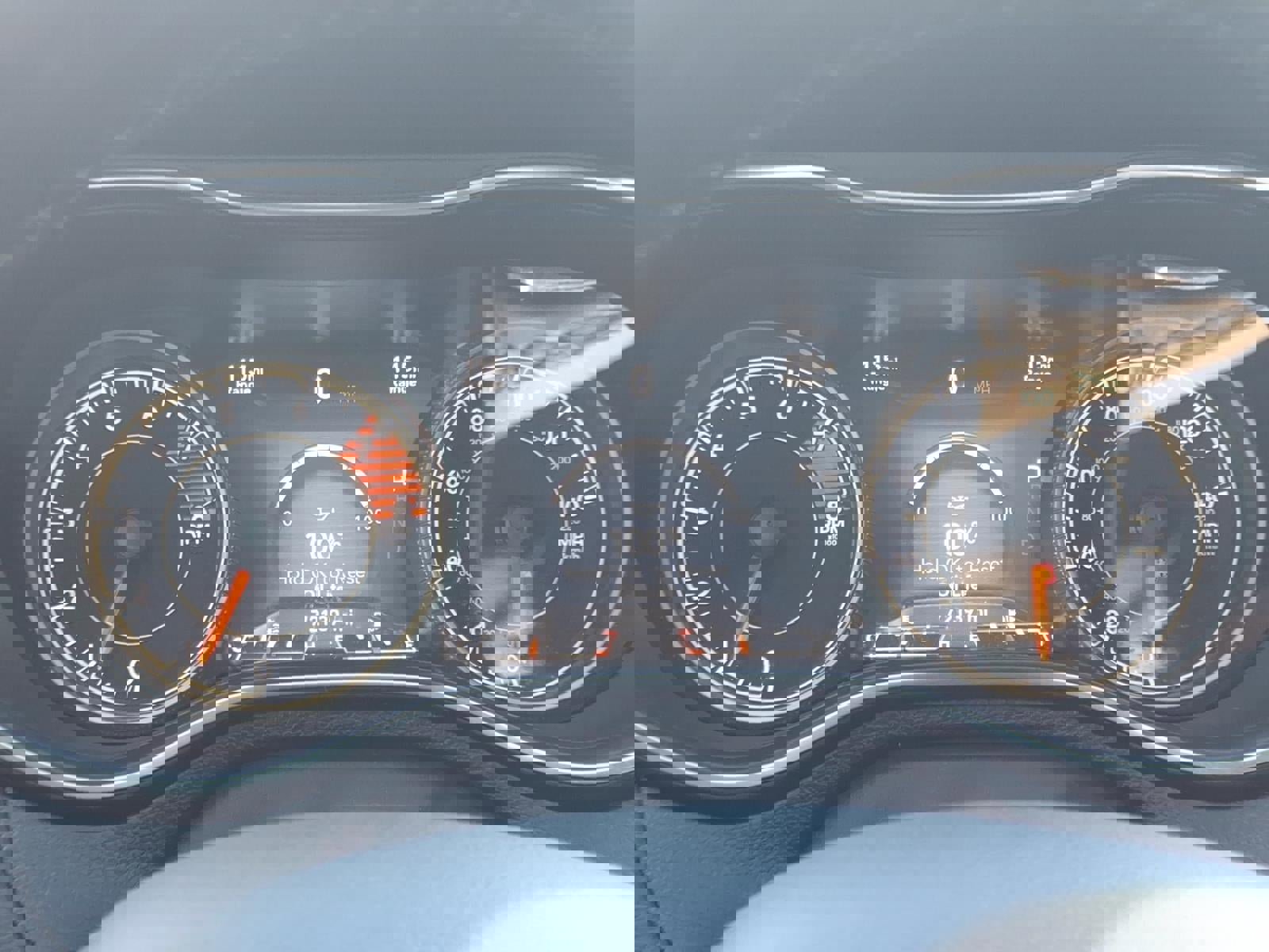 Used 2021 Jeep Cherokee Limited w/ Trailer Tow Group image 23