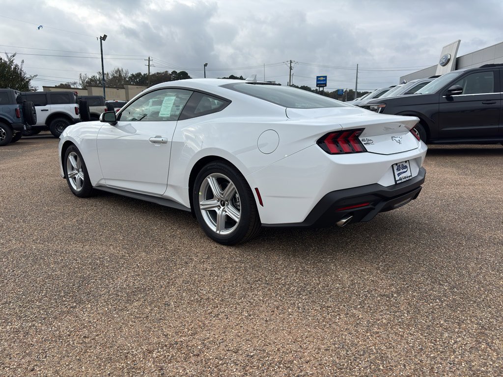 New 2026 Ford Mustang Coupe image 3