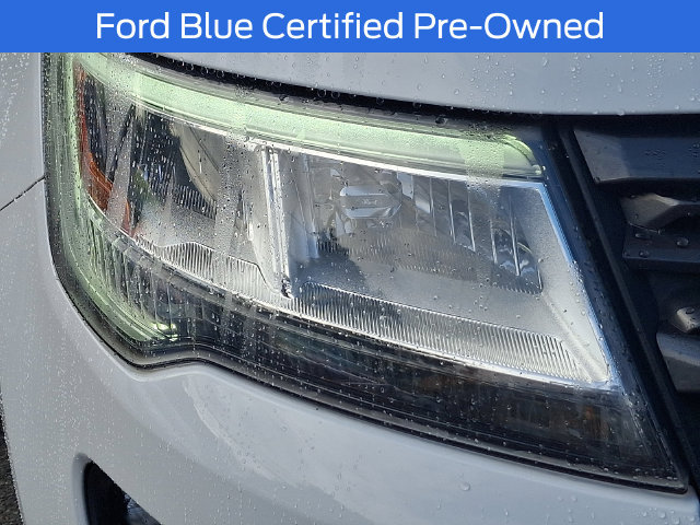 Used 2018 Ford Explorer XLT w/ Equipment Group 202A AWD/4WD image 12