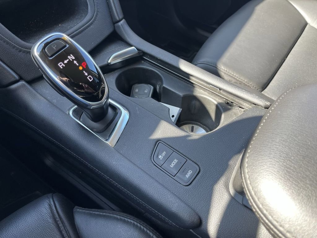 Used 2019 Cadillac XT5 Luxury image 16