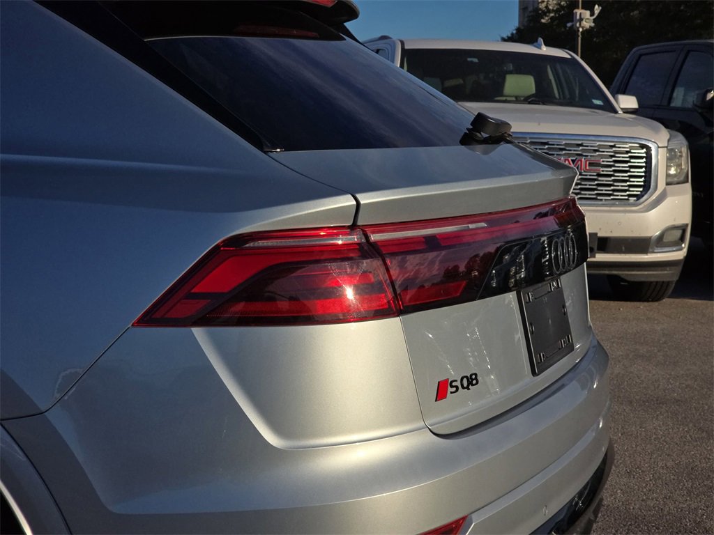 Used 2024 Audi SQ8 Premium Plus image 34