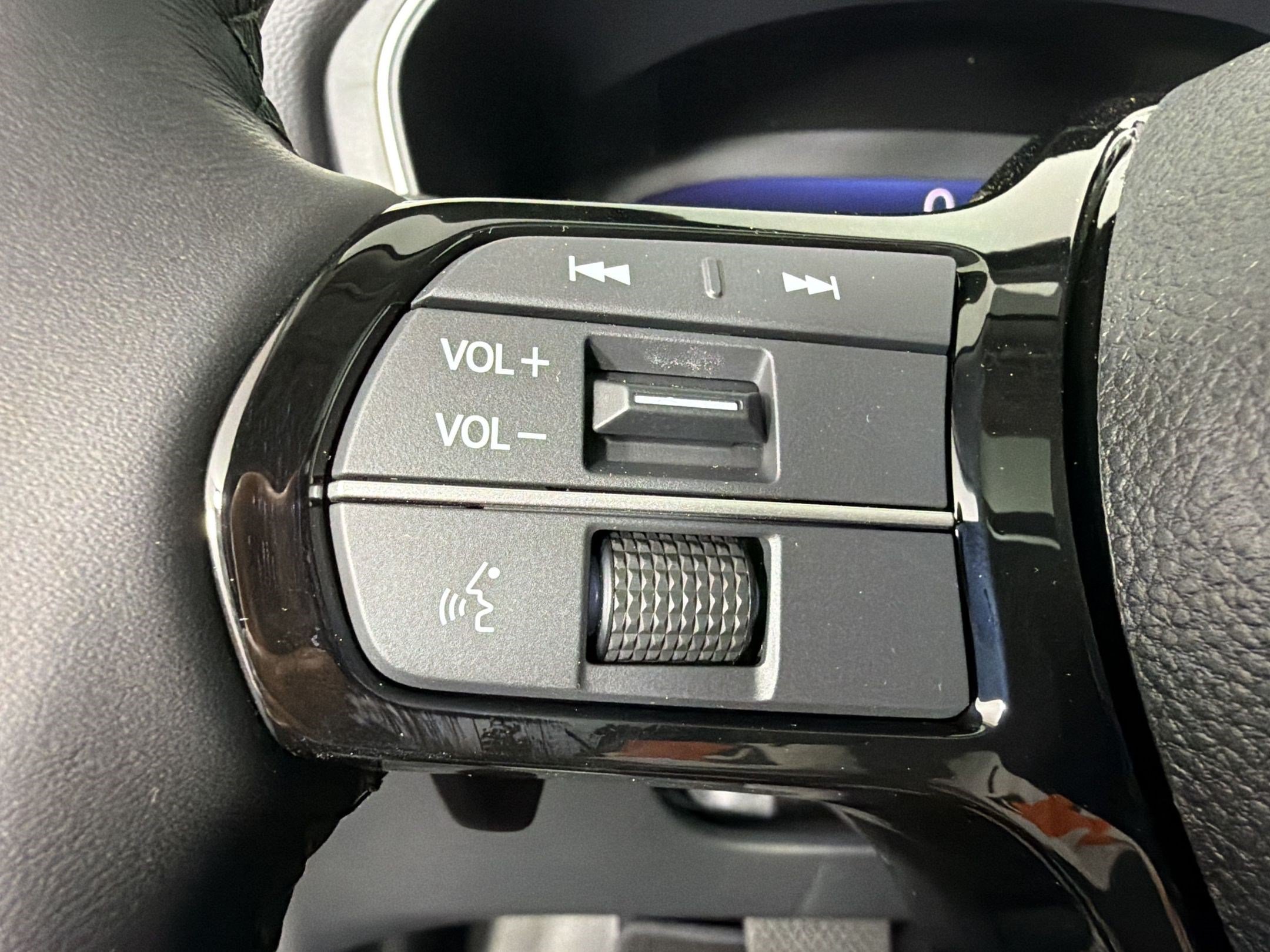 New 2026 Honda Pilot Touring image 16