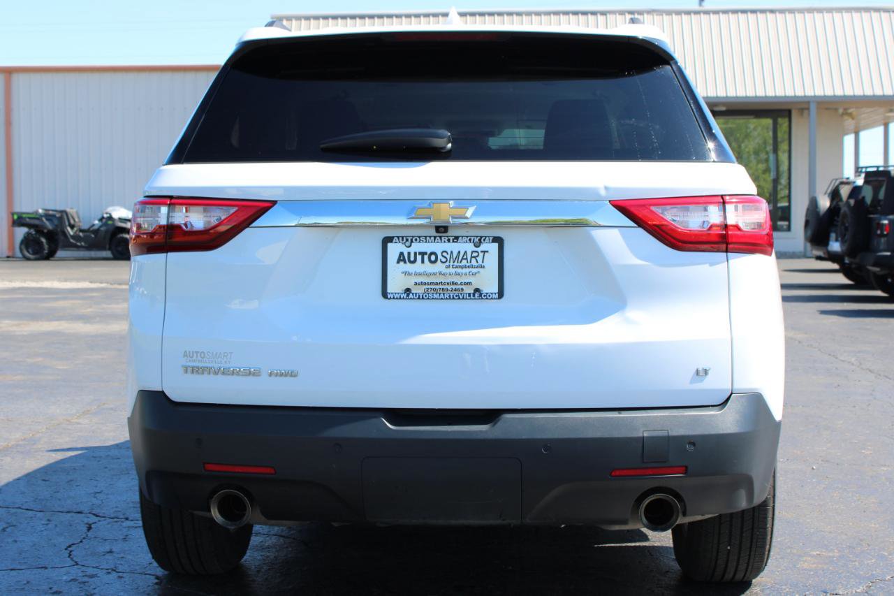 Used 2020 Chevrolet Traverse LT w/ Driver Confidence II Package AWD/4WD image 5