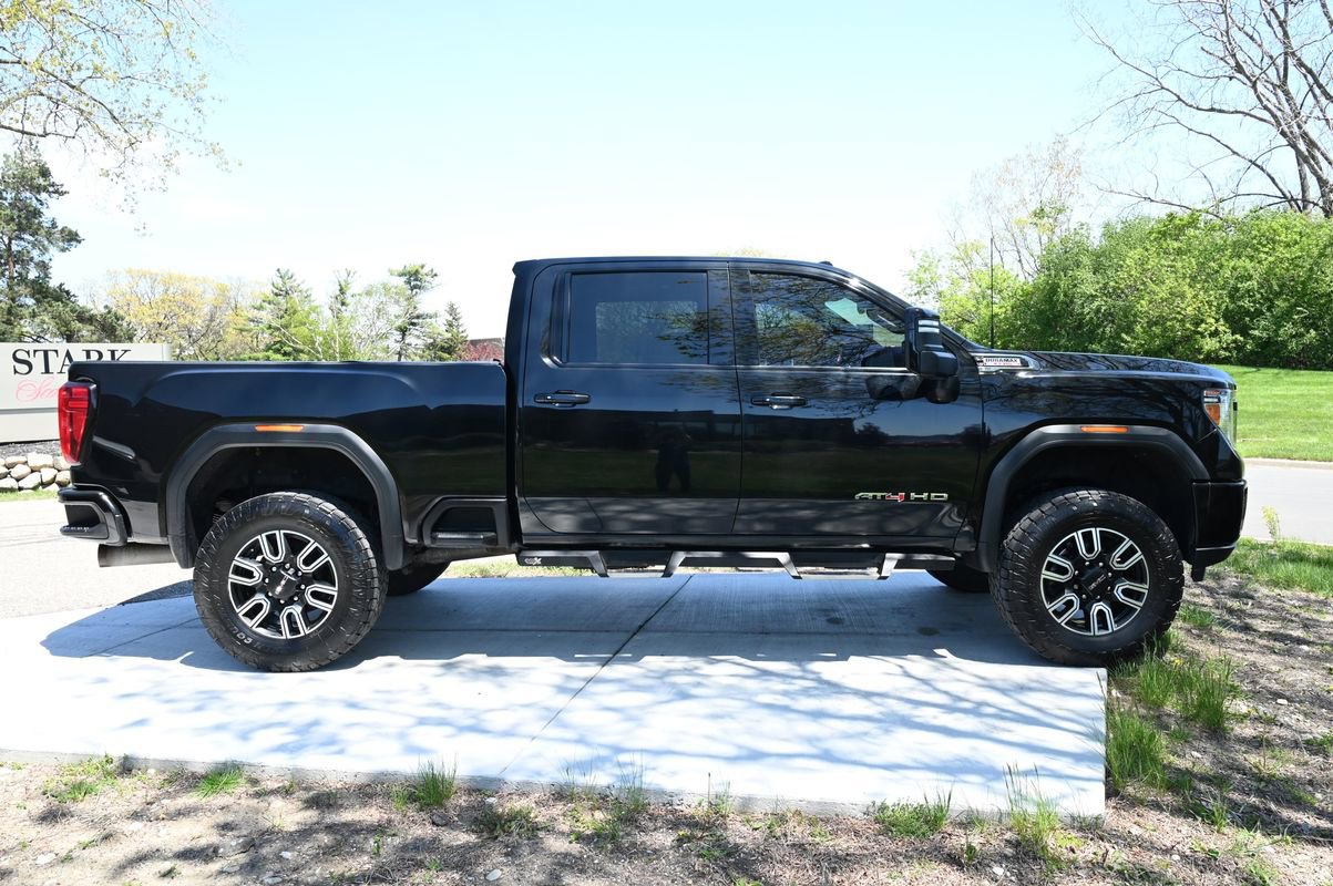 Used 2021 GMC Sierra 3500 AT4 w/ AT4 Preferred Package AWD/4WD image 4