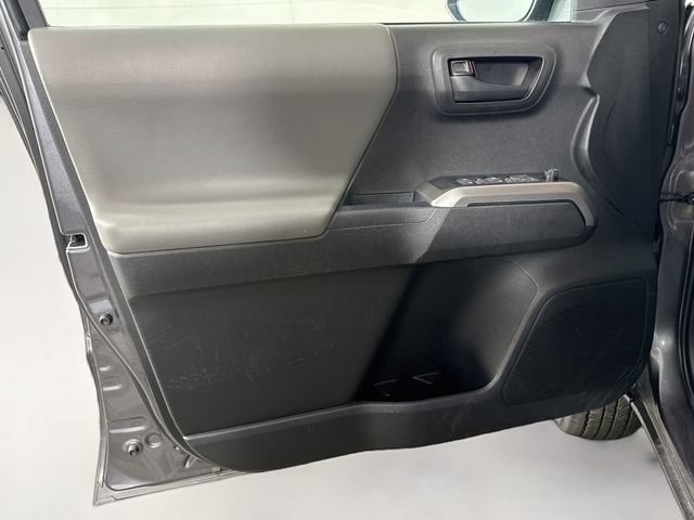 Certified 2022 Toyota Tacoma SR5 w/ Technology Package AWD/4WD image 12
