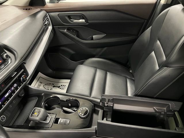 Used 2023 Nissan Rogue SV w/ SV Premium B Package AWD/4WD image 35