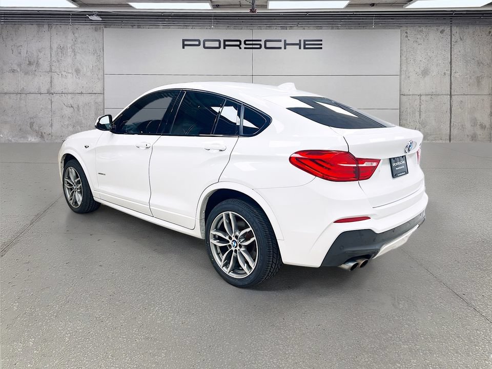 Used 2018 BMW X4 xDrive28i AWD/4WD image 3