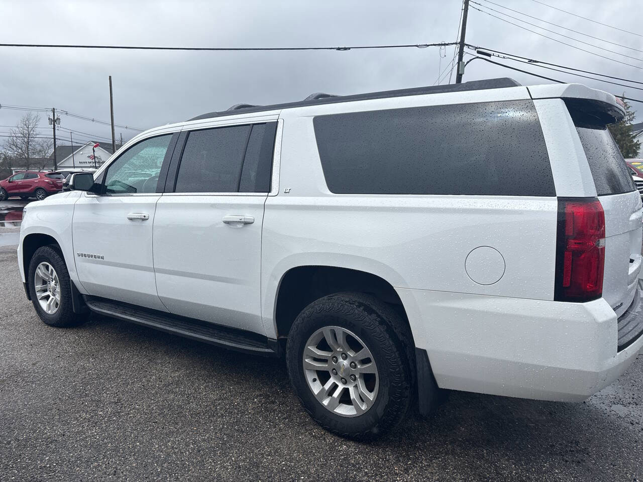 Used 2016 Chevrolet Suburban LT AWD/4WD image 8