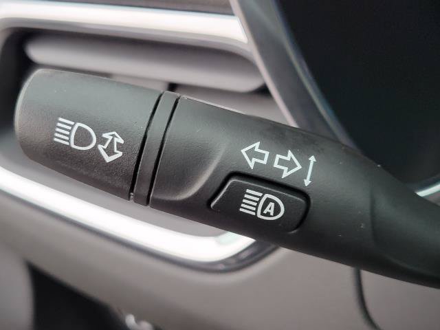 Used 2024 Chevrolet Equinox LT w/ LPO, Floor Liner Package FWD image 13