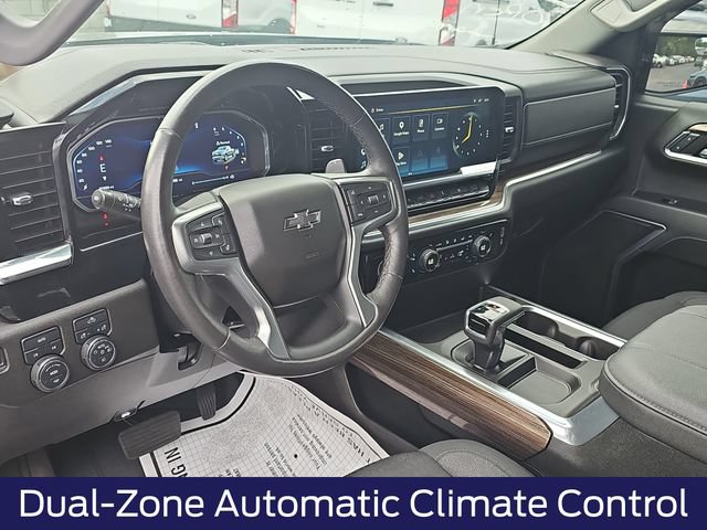 Used 2023 Chevrolet Silverado 1500 RST w/ Protection Package AWD/4WD image 17
