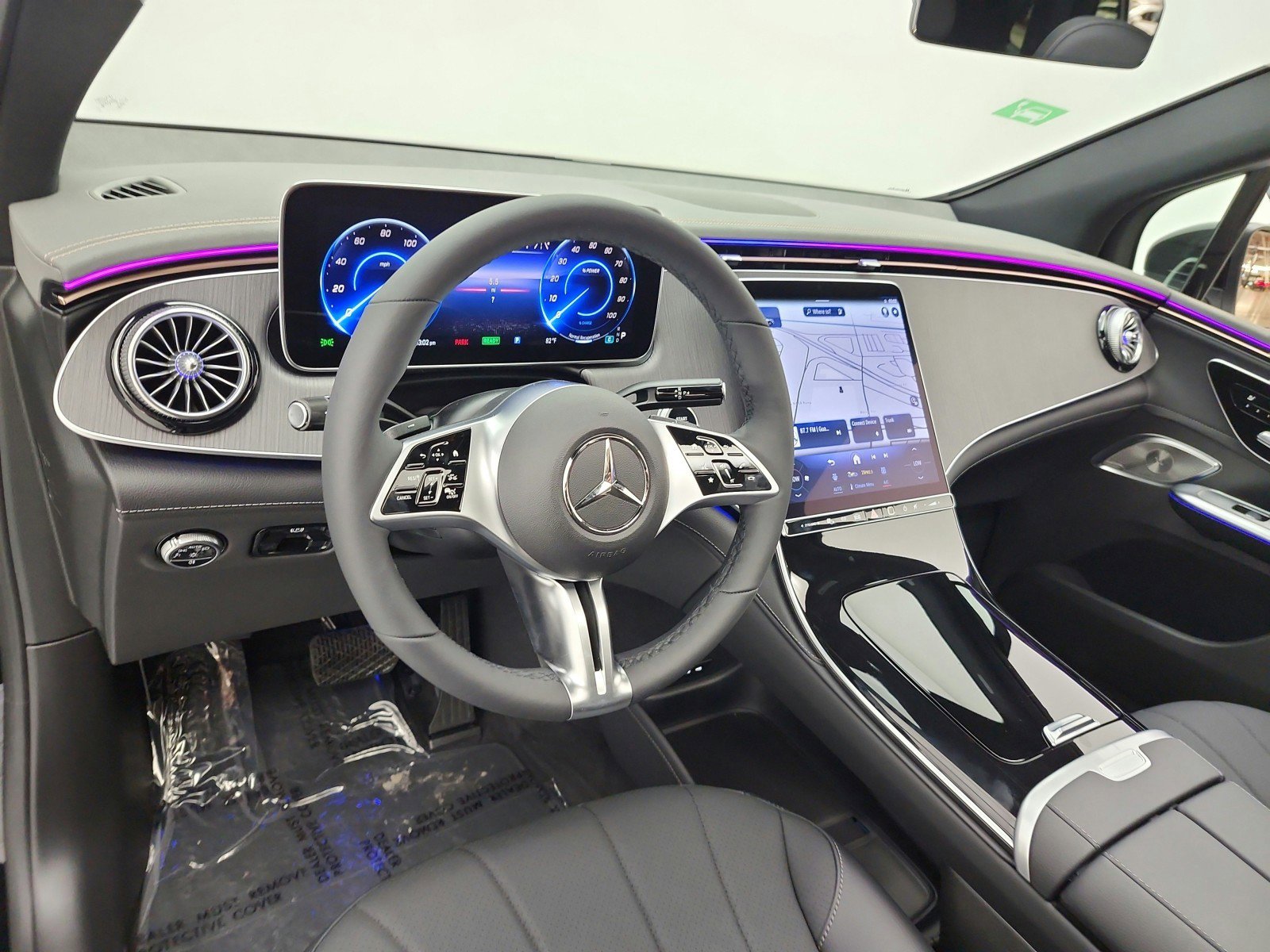 New 2026 Mercedes-Benz EQE 320 4MATIC SUV image 9