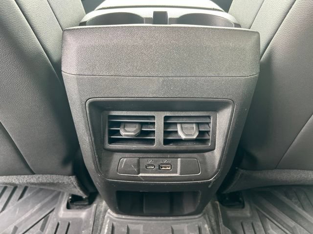 Used 2023 GMC Canyon Elevation w/ Elevation Premium Package AWD/4WD image 16