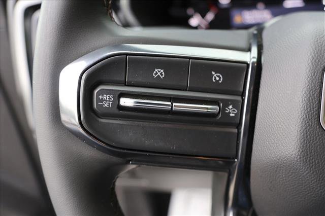 Used 2025 GMC Canyon AT4 AWD/4WD image 14