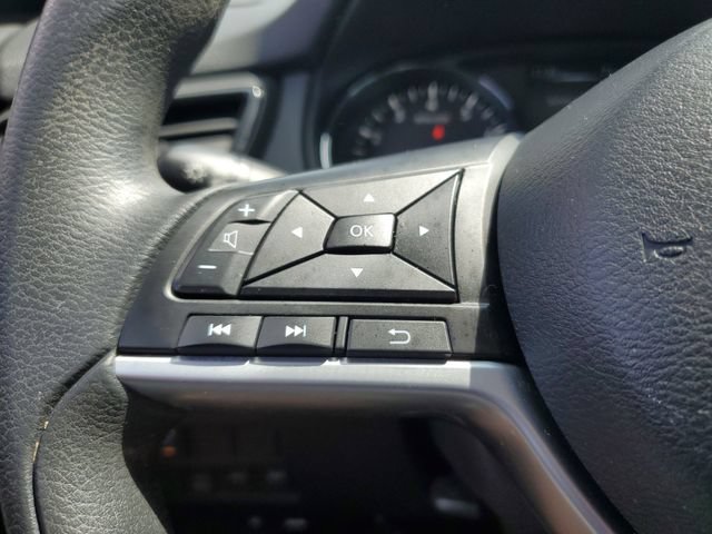 Used 2017 Nissan Rogue S AWD/4WD image 22