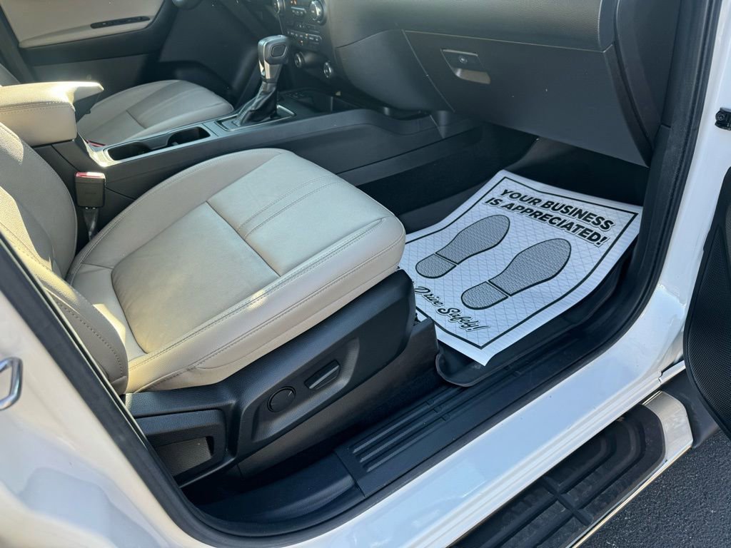 Used 2019 Ford Ranger Lariat w/ Equipment Group 501A Mid image 13