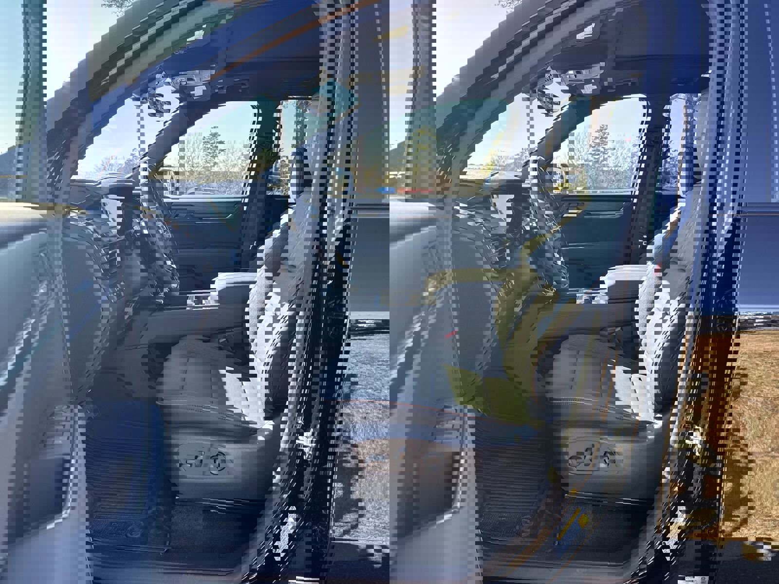 Used 2026 GMC Acadia AT4 w/ Super Cruise Package image 16