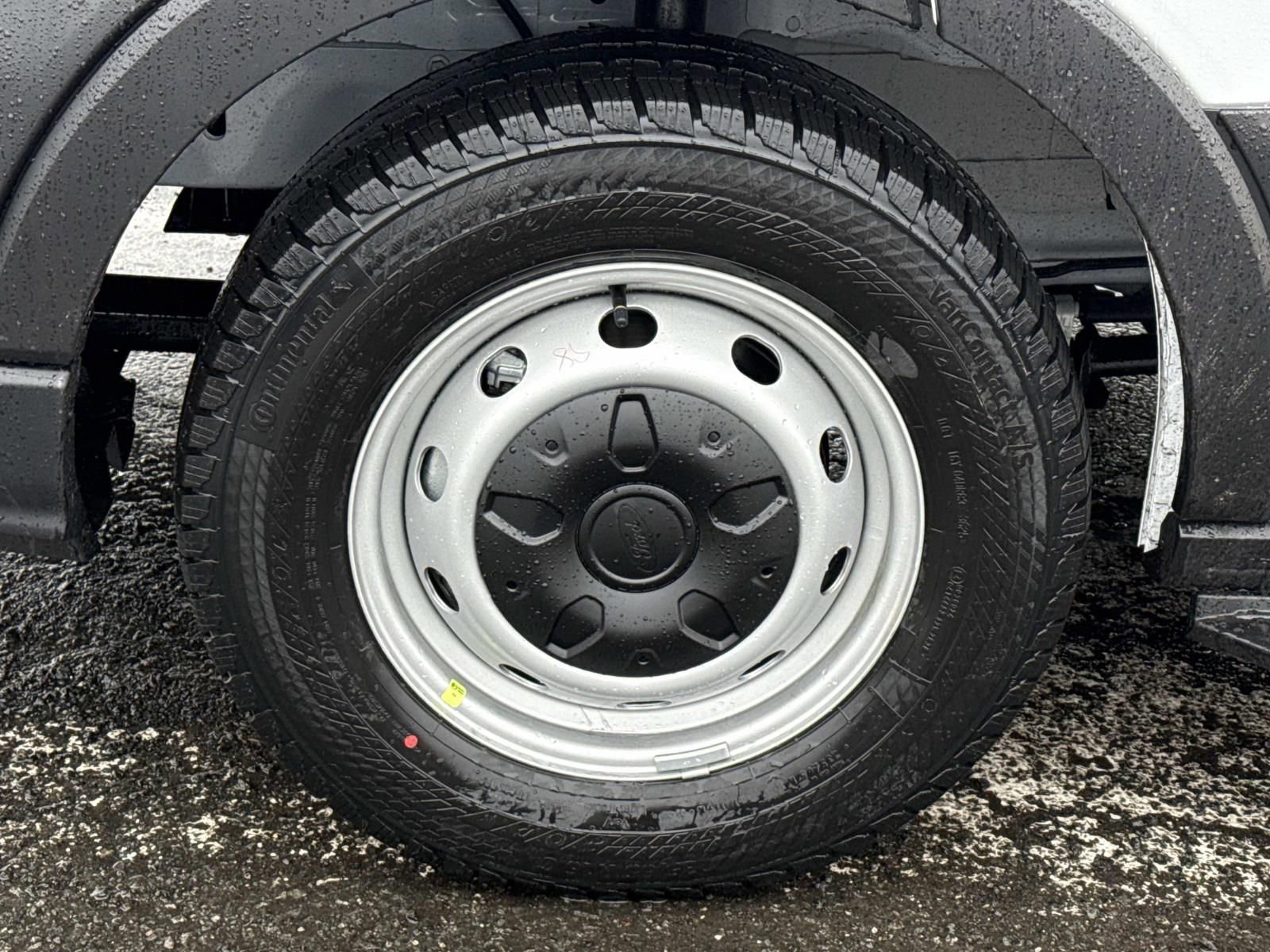 New 2026 Ford Transit 350 XL image 9