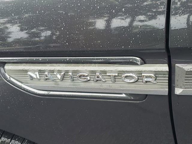 Used 2023 Lincoln Navigator L Reserve AWD/4WD image 29