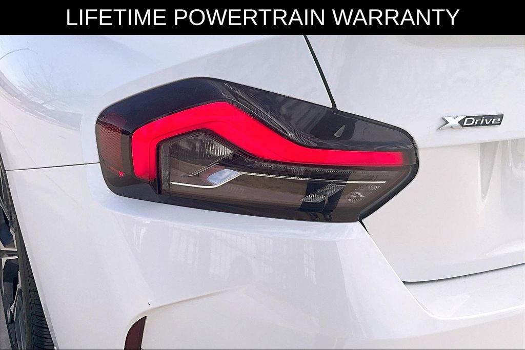 Used 2025 BMW M240i xDrive Coupe image 40