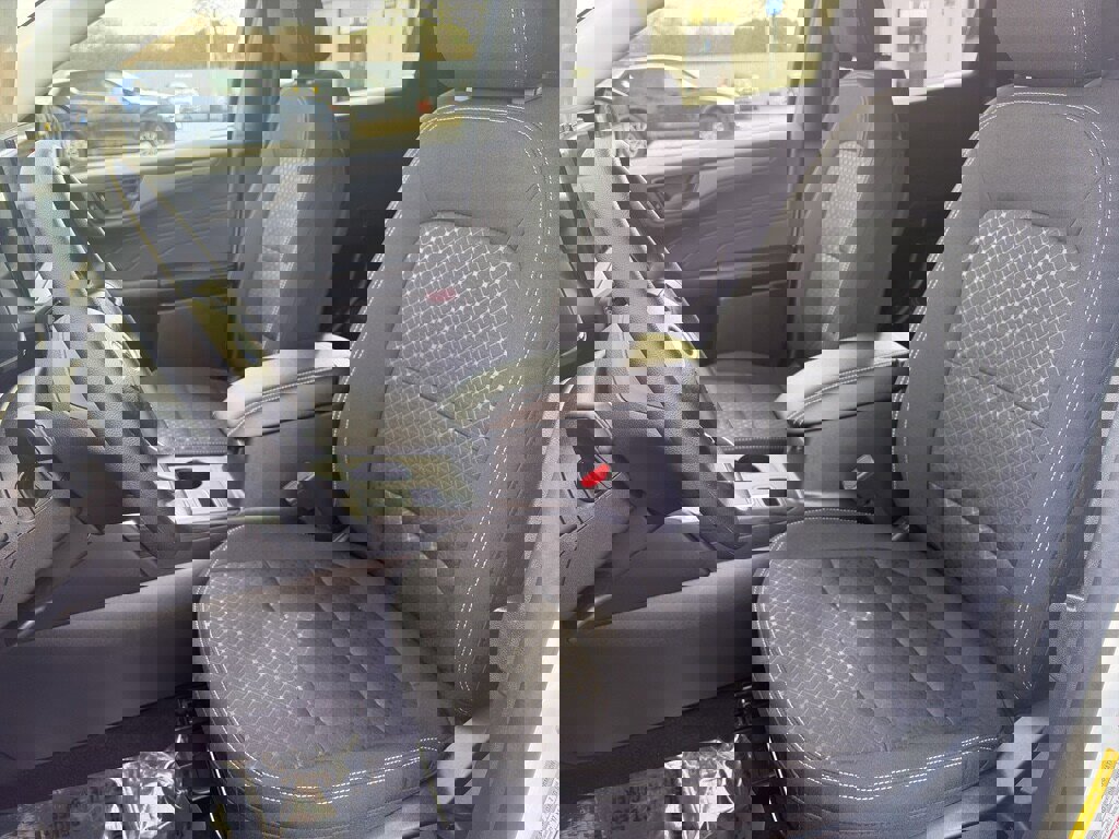 Used 2025 Ford Escape Active w/ Tech Pack #1 image 6