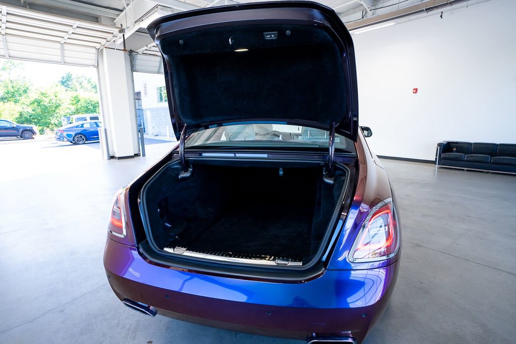 Used 2022 Rolls-Royce Ghost w/ Ghost Package AWD/4WD image 46