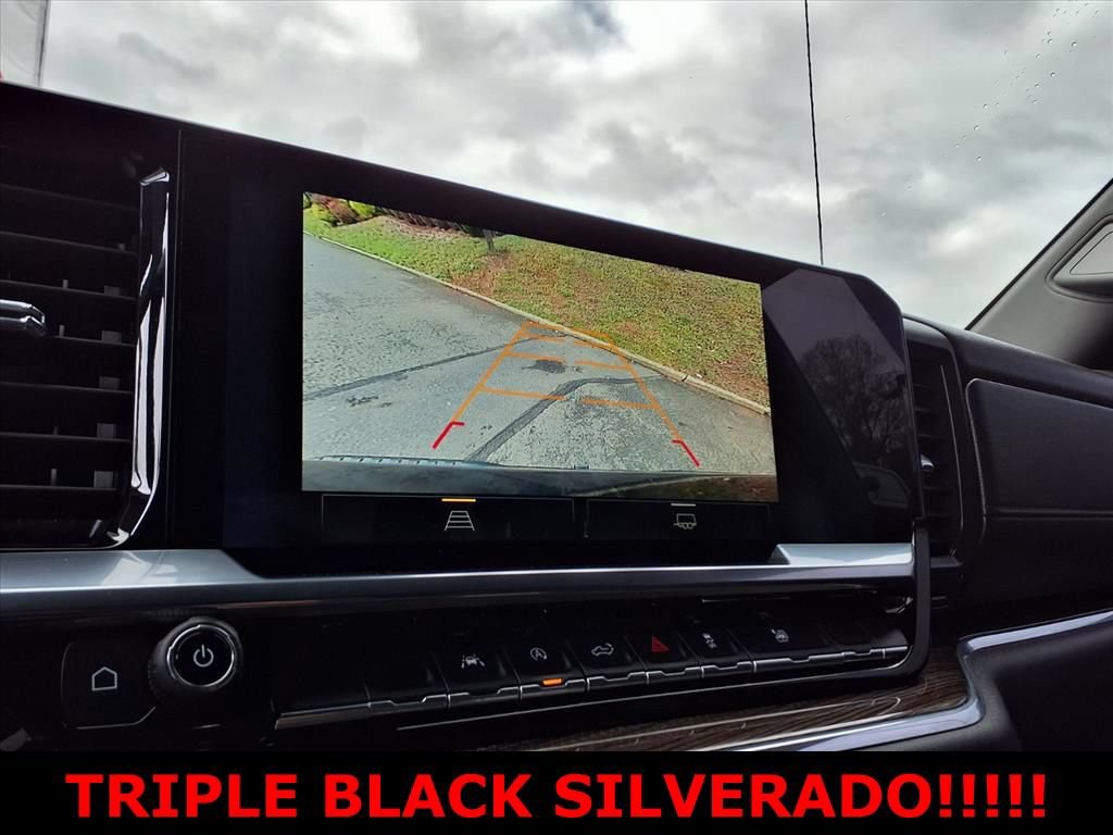 Used 2023 Chevrolet Silverado 1500 RST AWD/4WD image 18