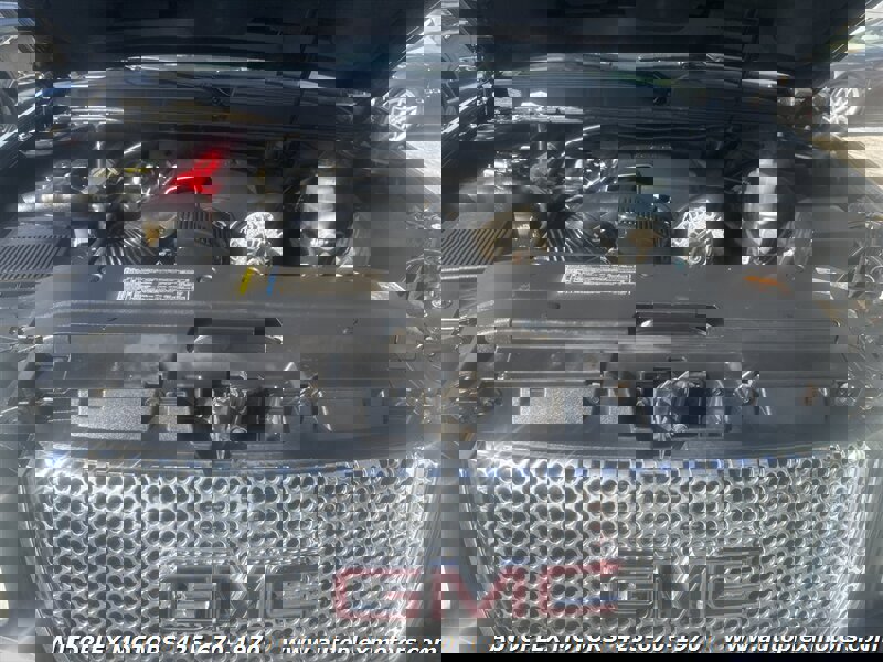 Used 2011 GMC Yukon Denali image 34