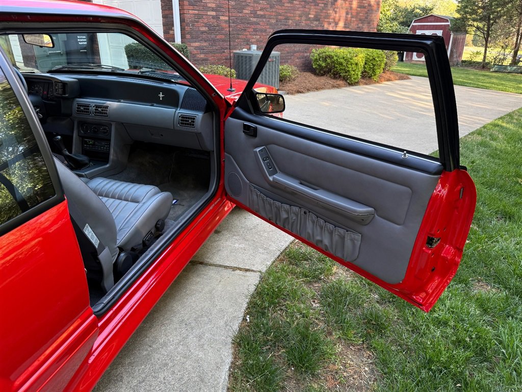 Used 1993 Ford Mustang Cobra image 60