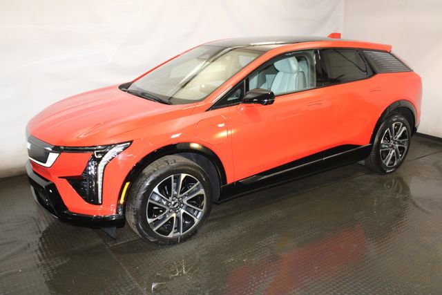 New 2026 Cadillac Optiq Sport 1 AWD/4WD image 2