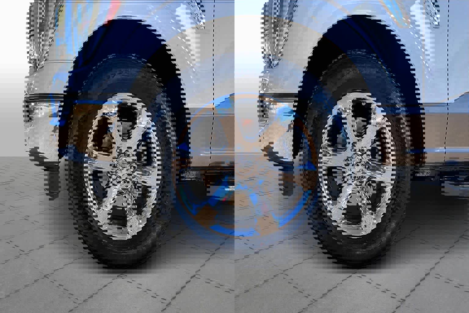 Used 2022 Ford F150 Lariat w/ Equipment Group 502A High image 11