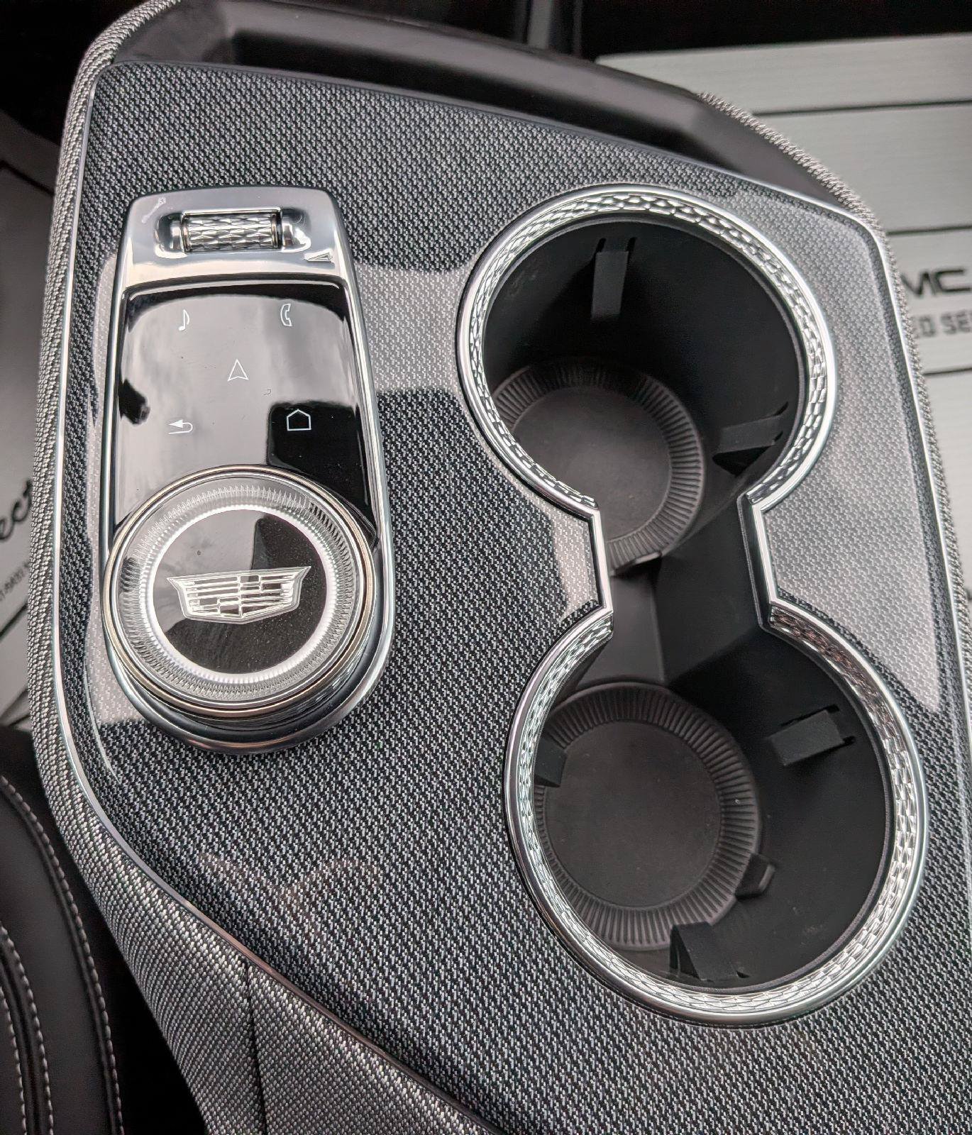 New 2026 Cadillac Optiq Luxury 1 AWD/4WD image 18