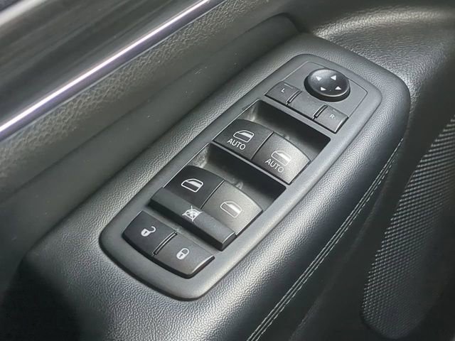 Used 2020 Jeep Grand Cherokee Limited image 31