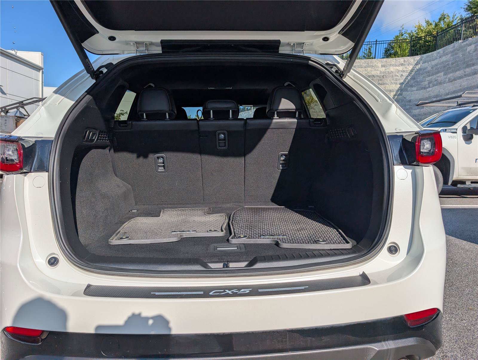 Used 2022 MAZDA CX-5 AWD 2.5 Turbo image 12