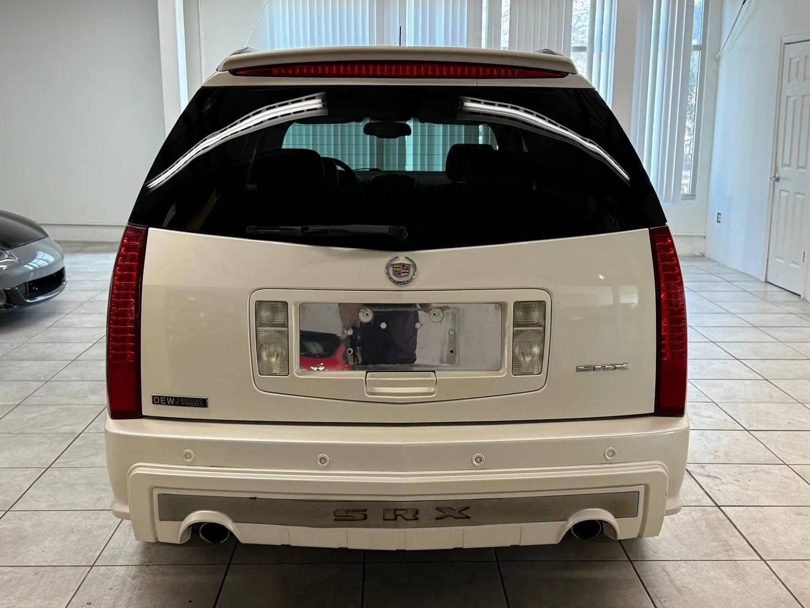 Used 2006 Cadillac SRX w/ Drivers Level One Package image 6