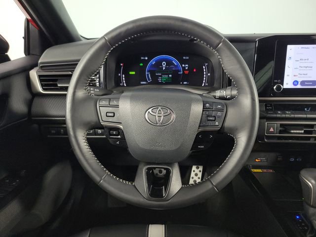 Used 2025 Toyota Camry SE image 21